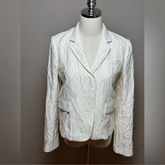 NWT Gucci Ivory Floral Textured Blazer - Size 42/US 6 - Picture 9 of 15